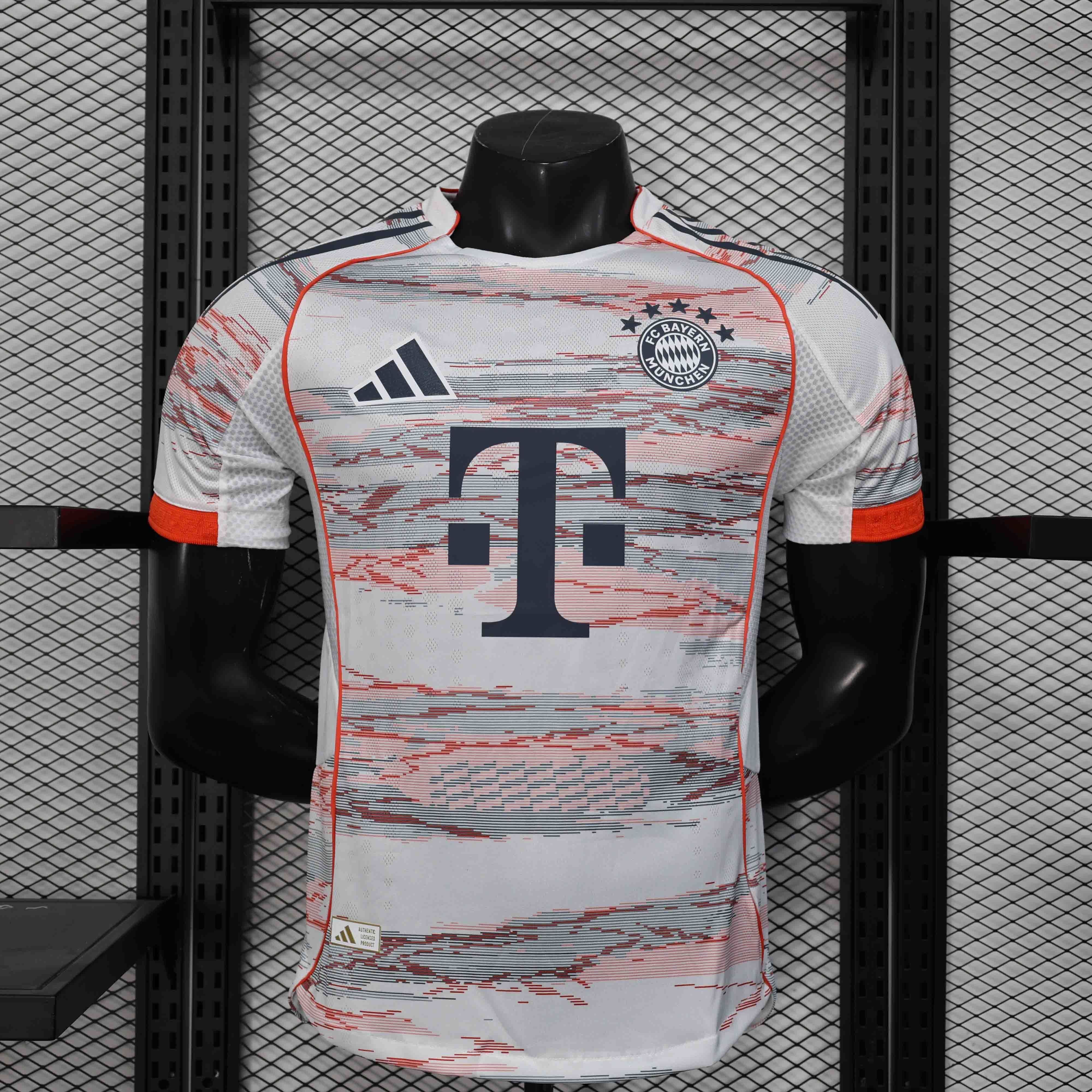MAILLOT BAYERN MUNICH EXTERIEUR PLAYER 2025/2026