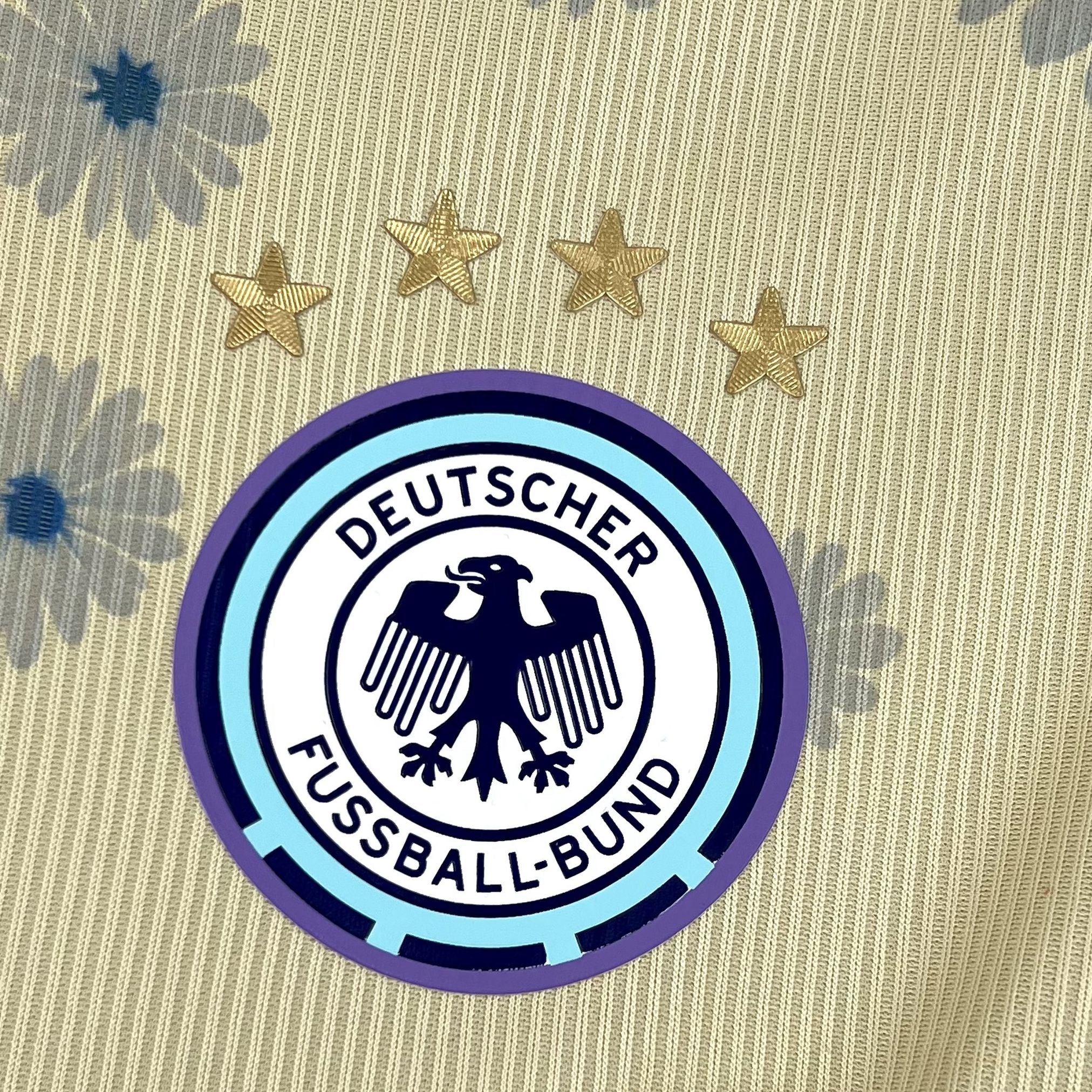 MAILLOT ALLEMAGNE ENTRAÎNEMENT ÉDITION SPÉCIALE FAN 2026/2027