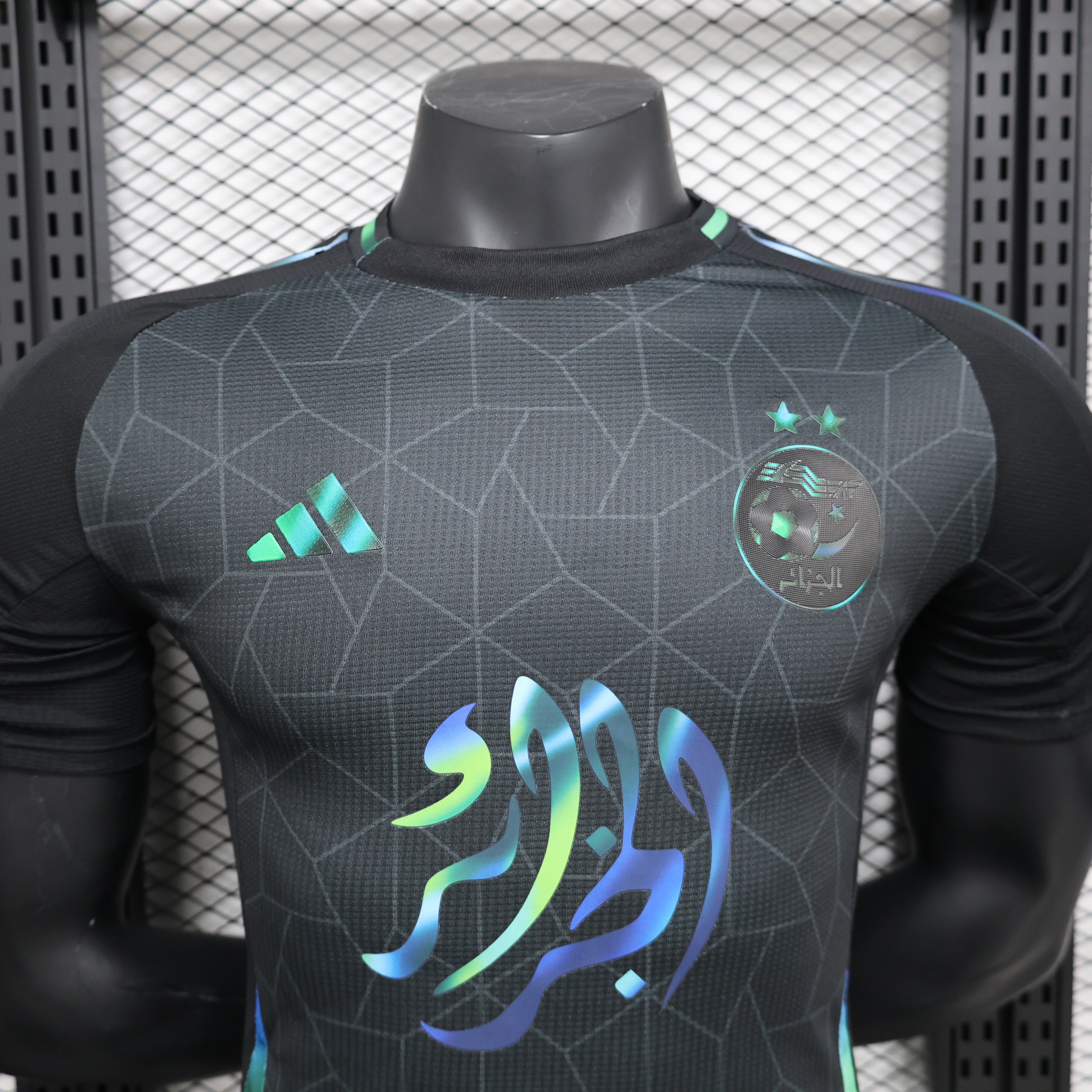 MAILLOT ALGÉRIE ÉDITION SPÉCIAL NOIR PLAYER 2024/2025