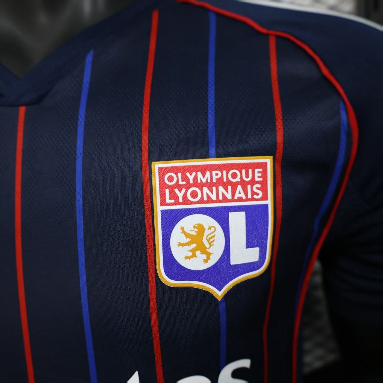 MAILLOT OLYMPIQUE LYONNAIS EXTERIEUR PLAYER 2025/2026