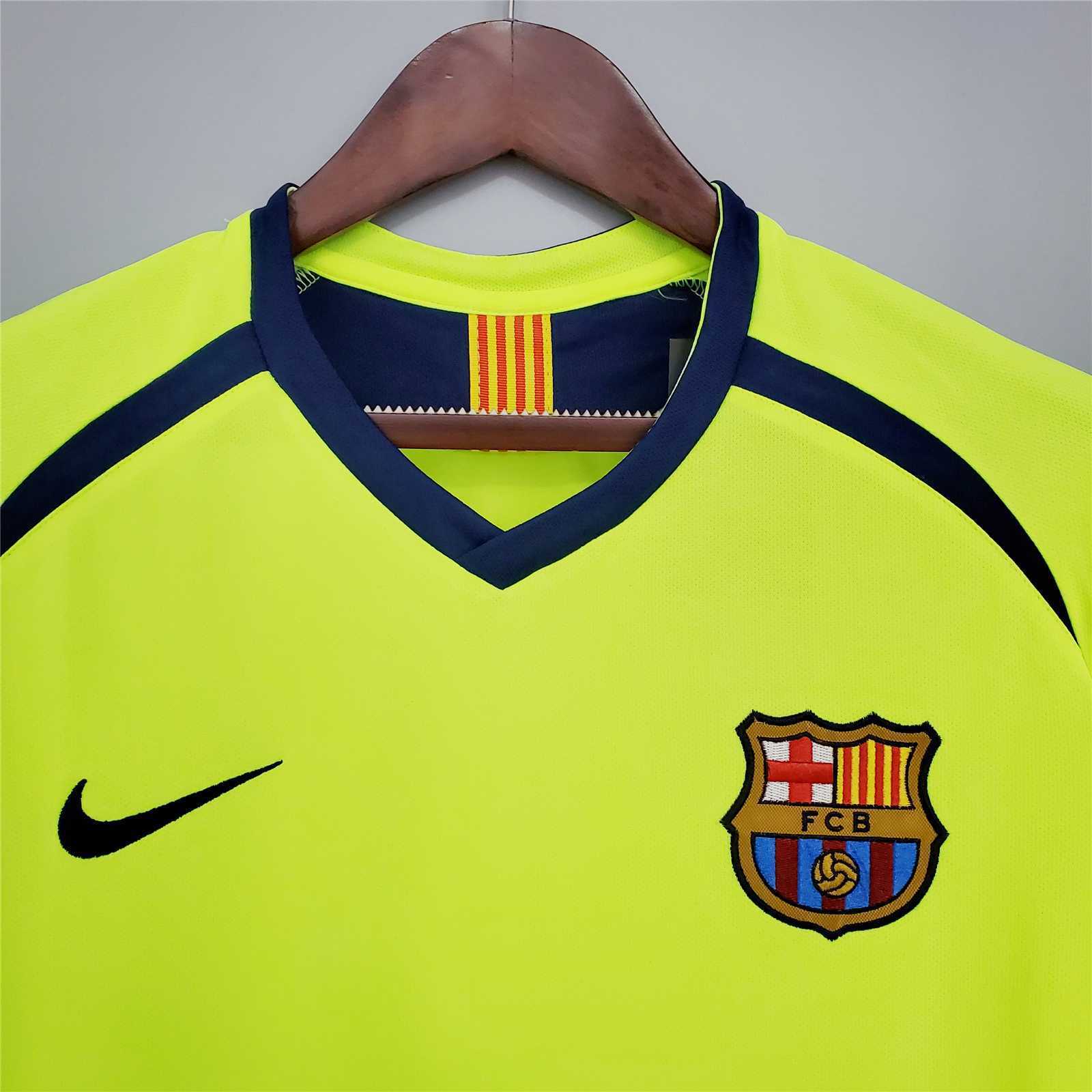 MAILLOT RÉTRO FC BARCELONE EXTERIEUR 2005/06