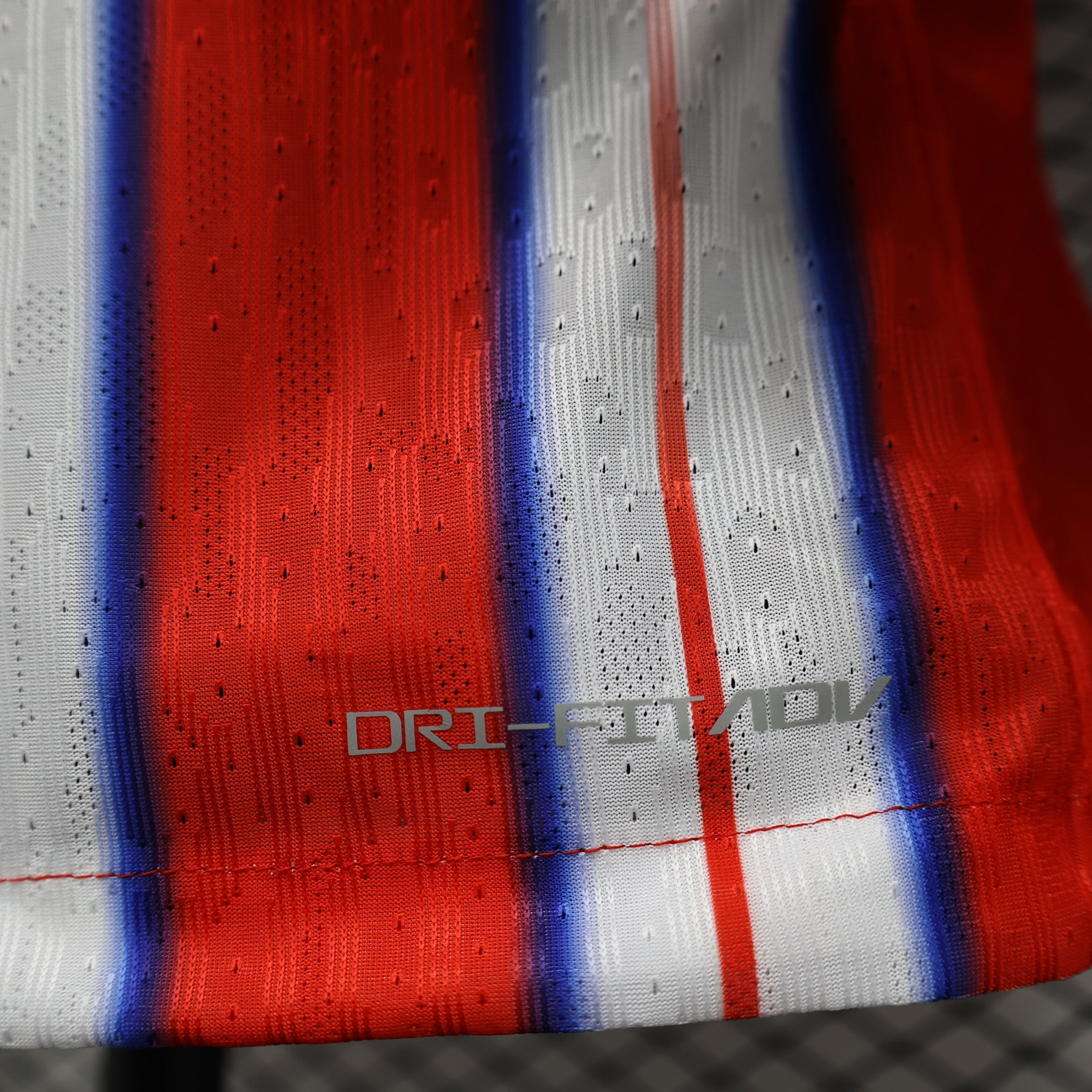 MAILLOT ATLETICO MADRID DOMICILE PLAYER 2024/2025