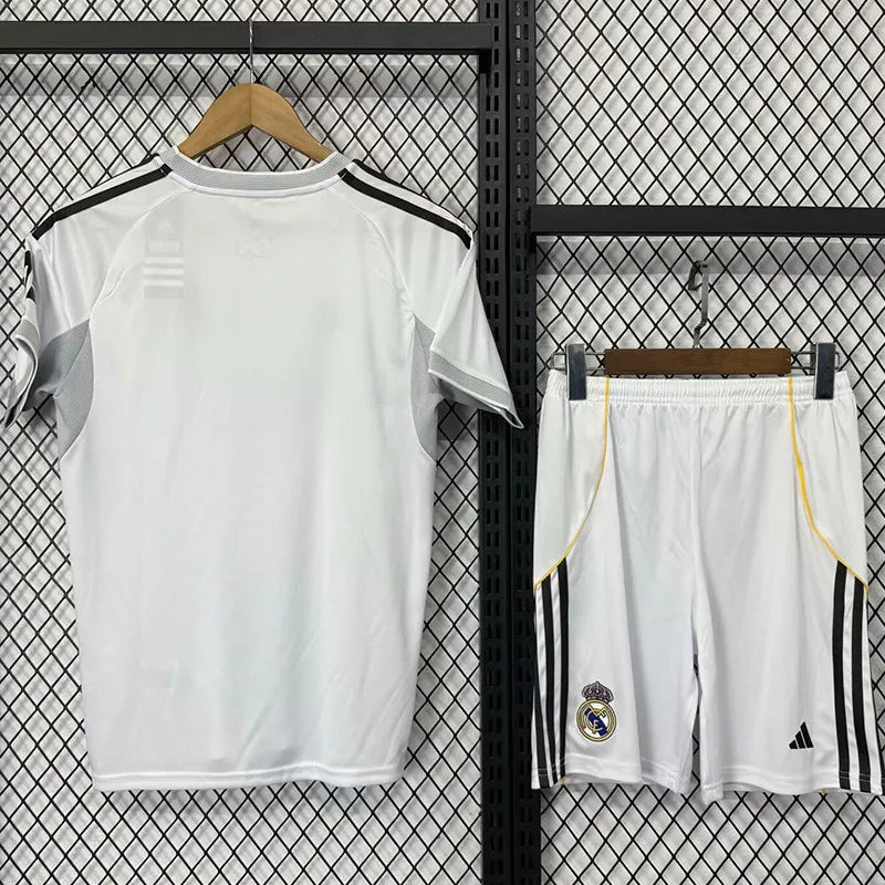 MAILLOT ENFANT REAL MADRID DOMICILE 2025/2026