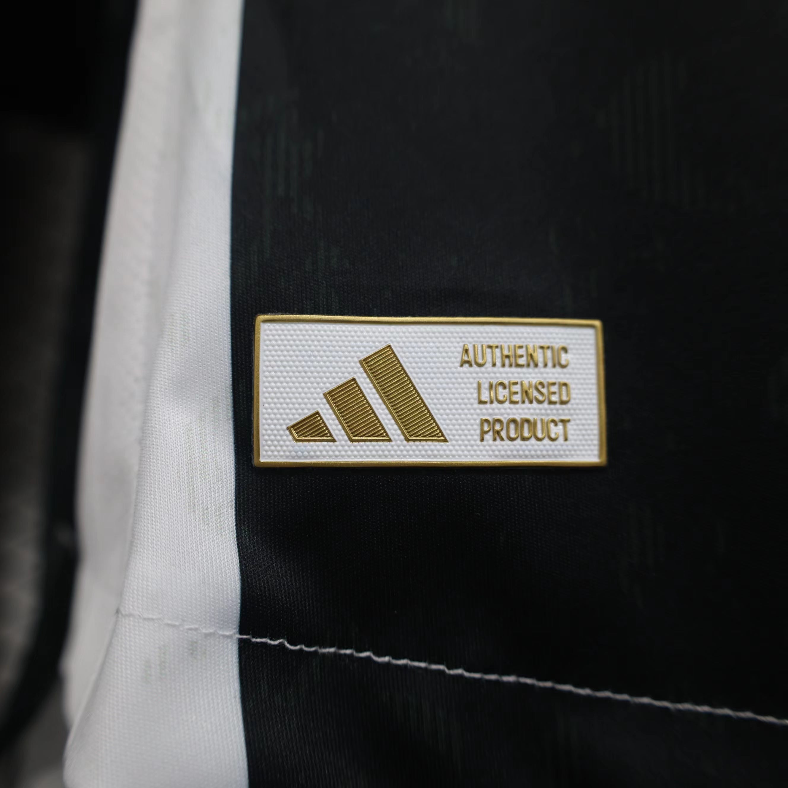 MAILLOT JUVENTUS DOMICILE PLAYER 2024/2025