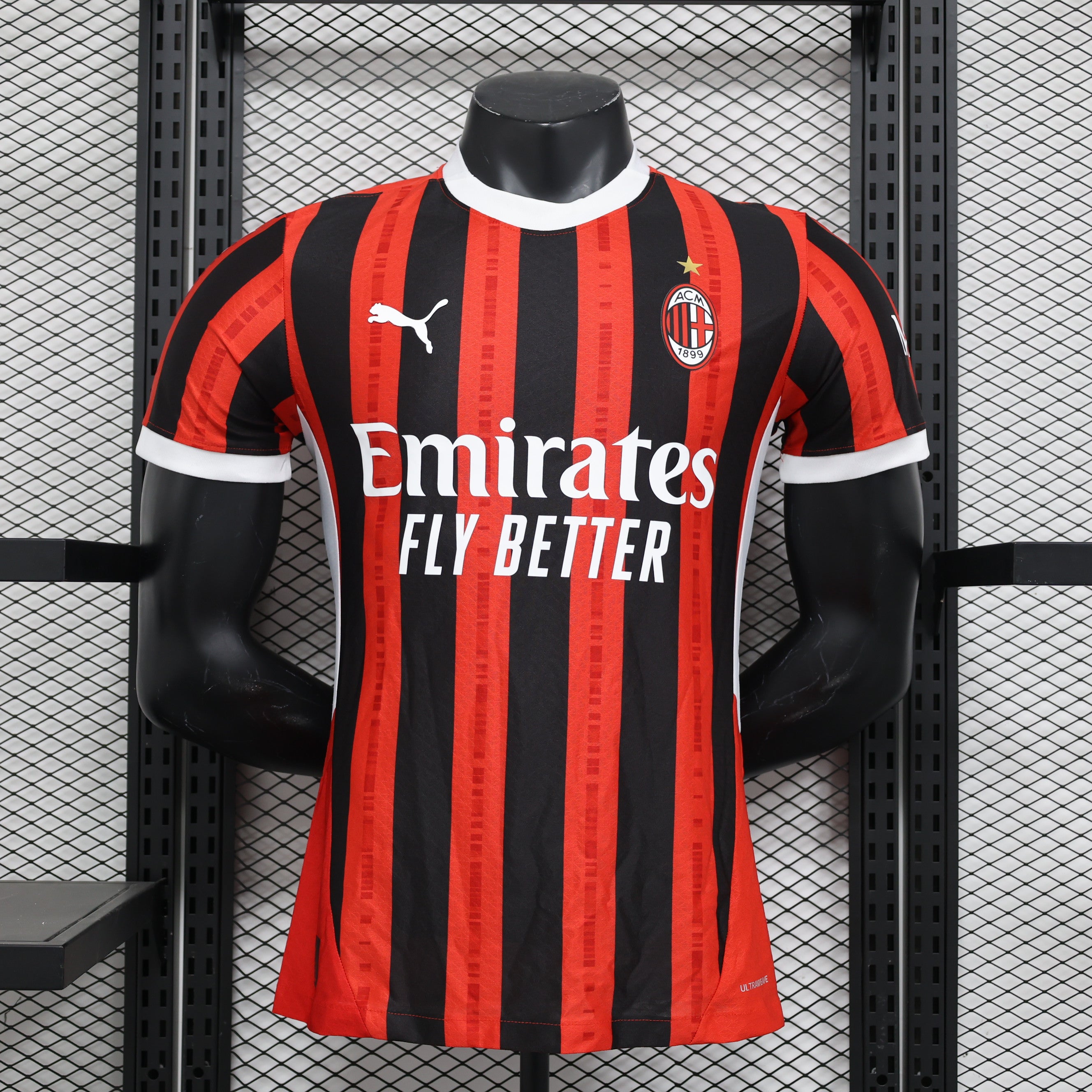 MAILLOT AC MILAN DOMICILE PLAYER 2024/2025