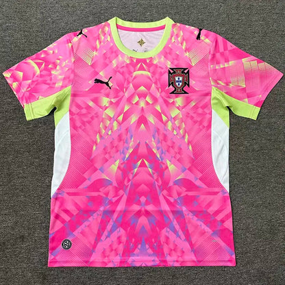 MAILLOT PORTUGAL ENTRAÎNEMENT ROSE FAN 2026/2027