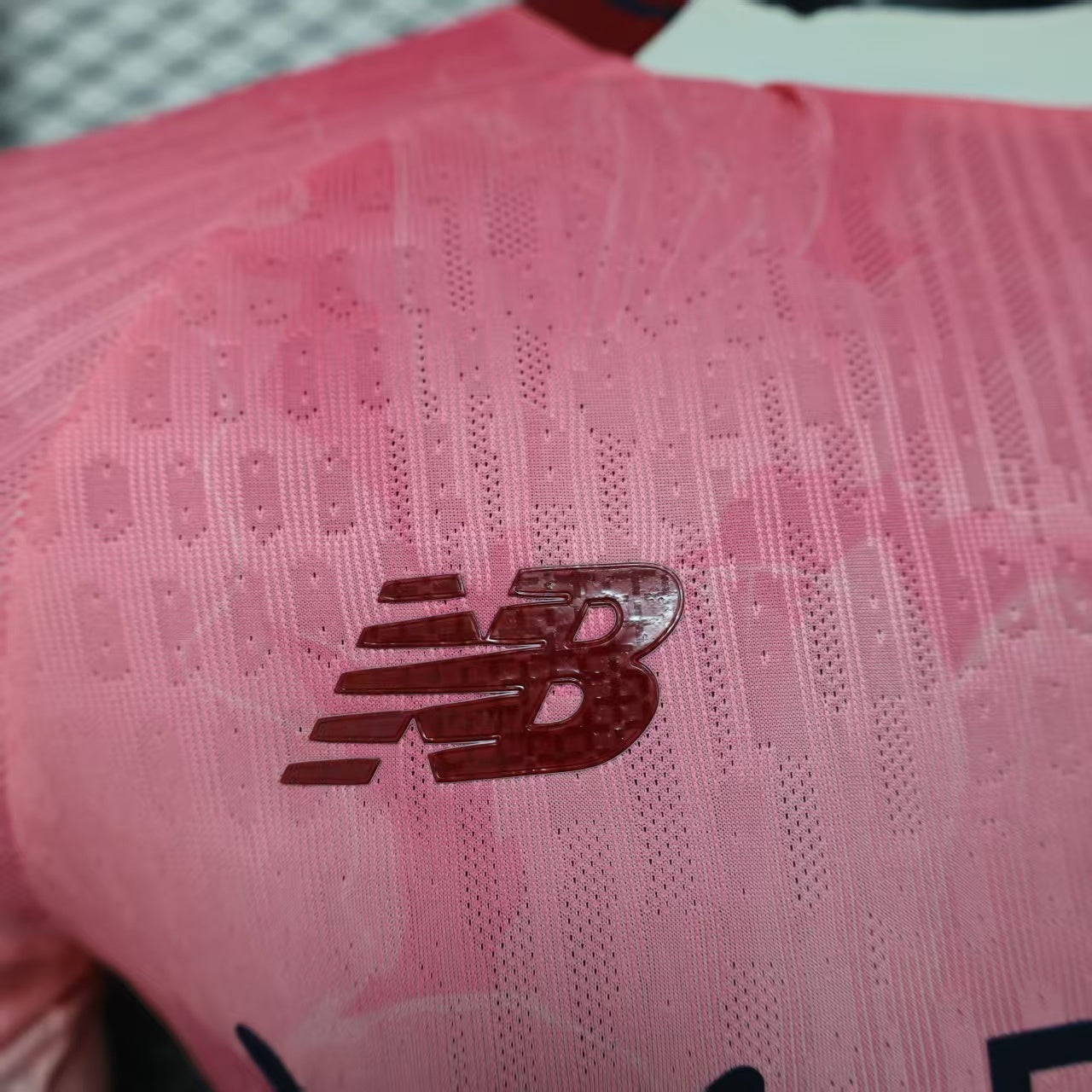 MAILLOT BAYER LEVERKUSEN EXTERIEUR PLAYER 2025/2026