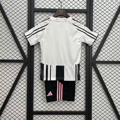 MAILLOT ENFANT JUVENTUS DOMICILE 2025/2026