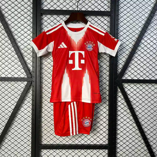 MAILLOT ENFANT BAYERN MUNICH DOMICILE 2025/2026