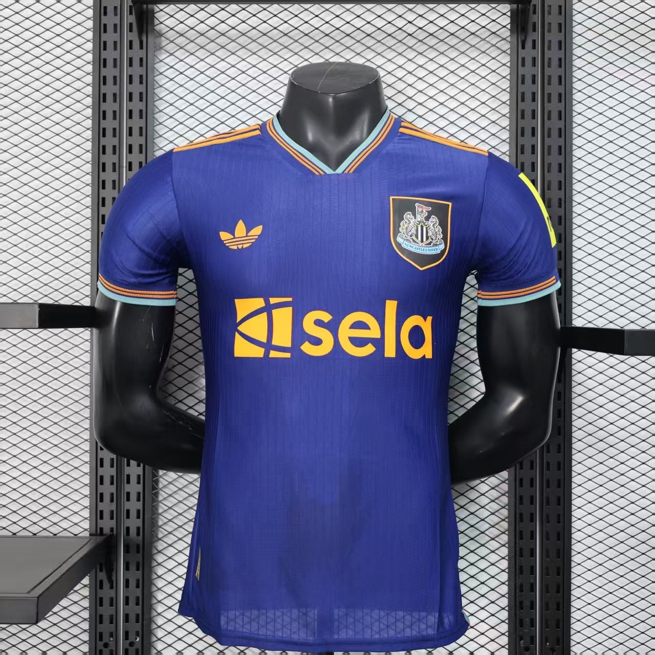 MAILLOT NEWCASTLE THIRD PLAYER 2025/2026