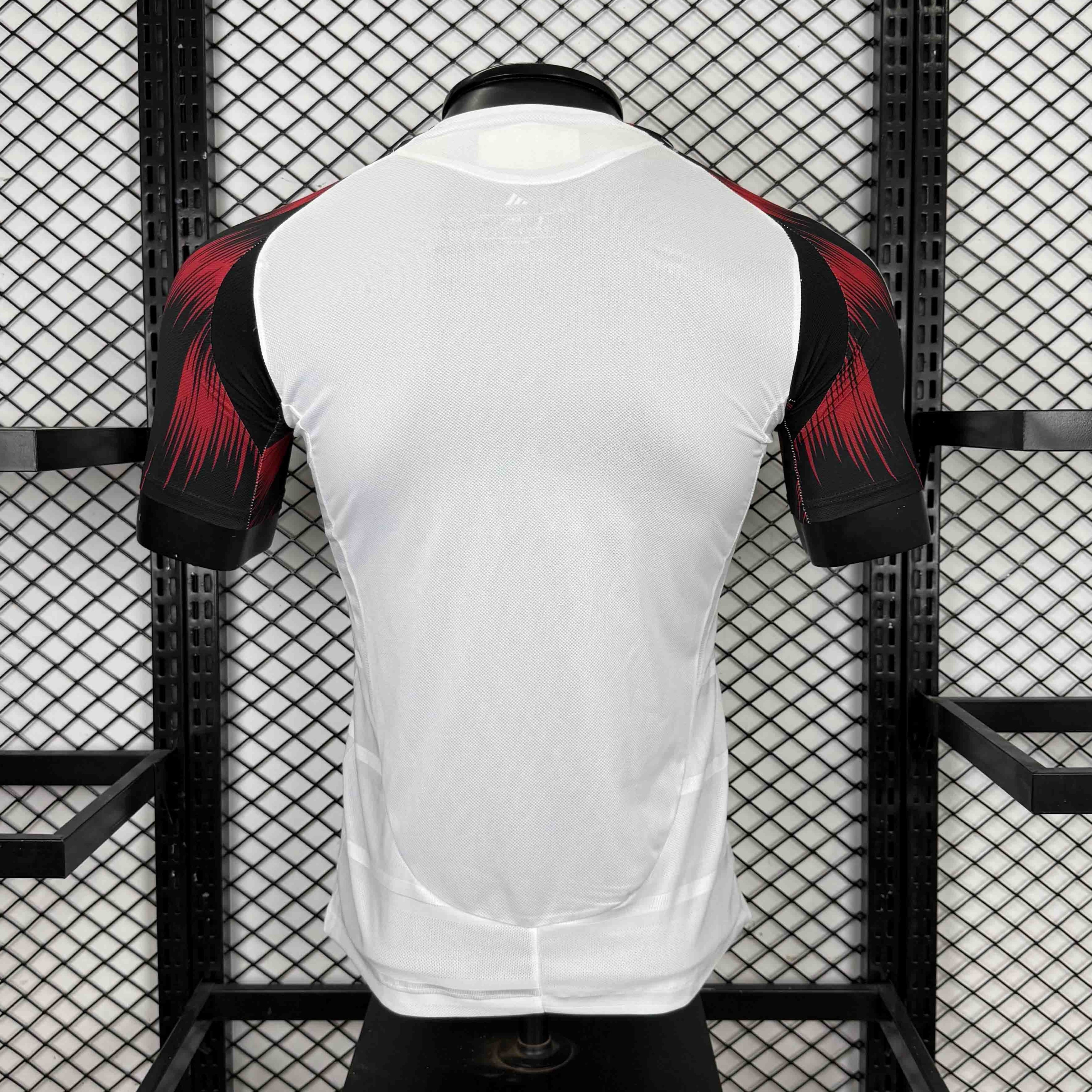 MAILLOT FLAMENGO EXTERIEUR PLAYER 2025/2026