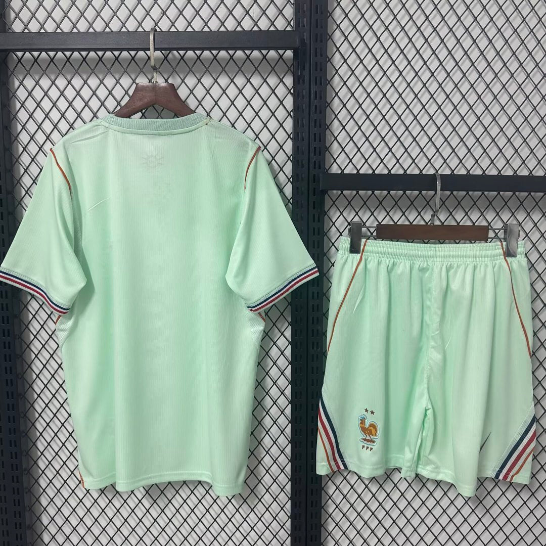 MAILLOT ENFANT FRANCE EXTÉRIEUR COUPE DU MONDE 2026