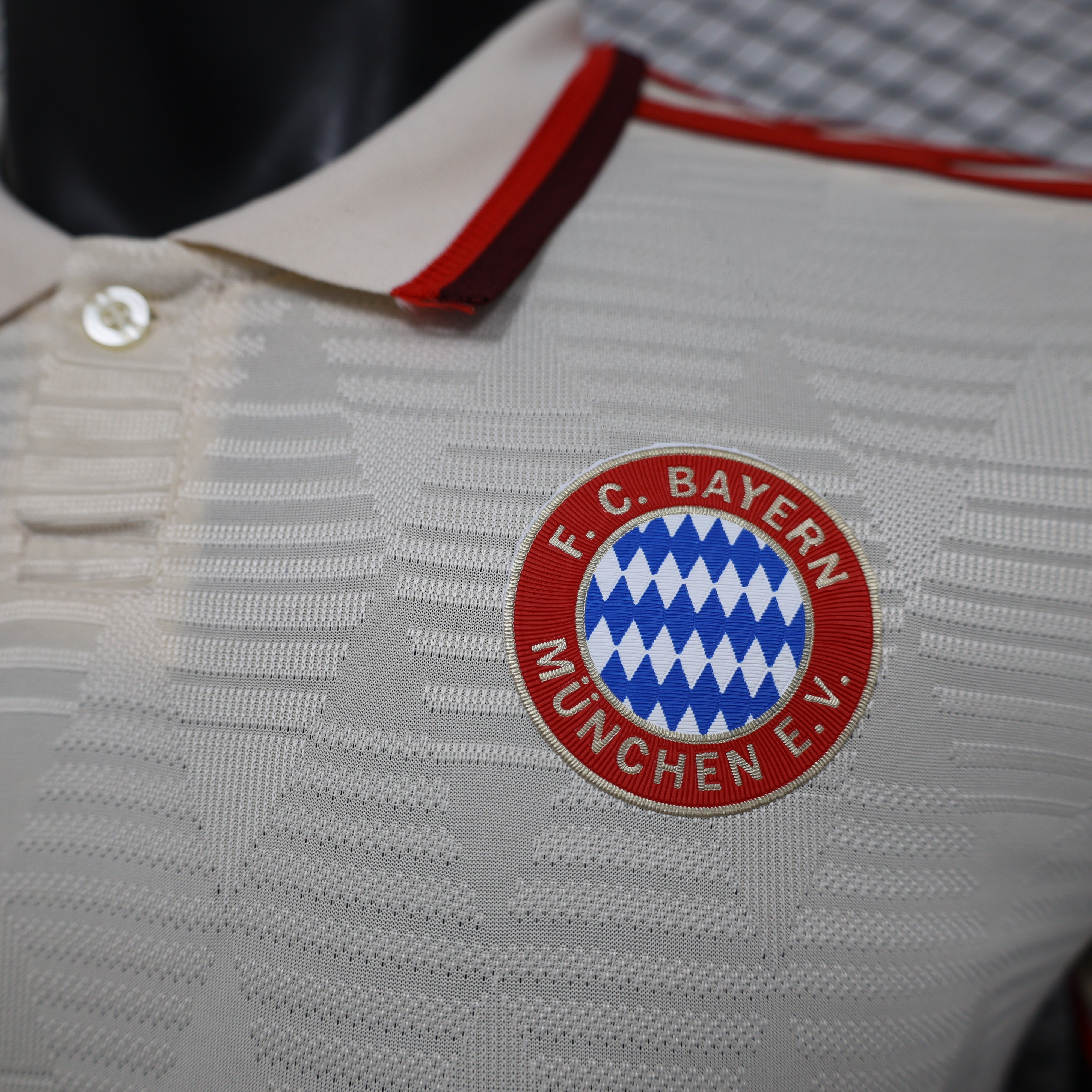 MAILLOT BAYERN MUNICH THRID PLAYER 2024/2025