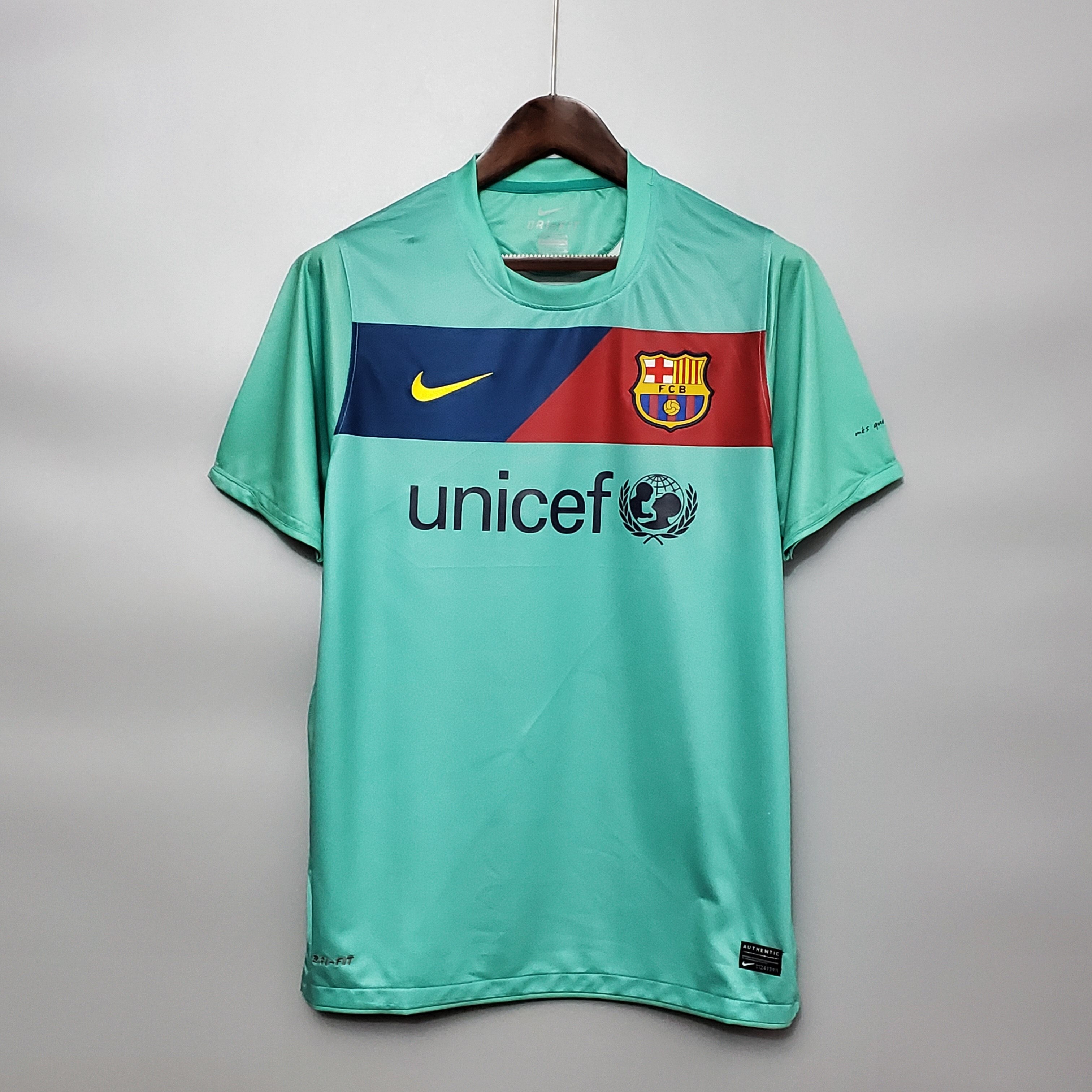 MAILLOT RÉTRO FC BARCELONE EXTERIEUR 2010/11
