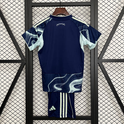 MAILLOT ENFANT AJAX EXTÉRIEUR 2025/2026