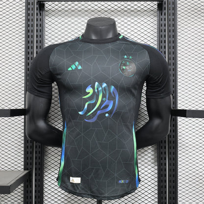 MAILLOT ALGÉRIE ÉDITION SPÉCIAL NOIR PLAYER 2024/2025