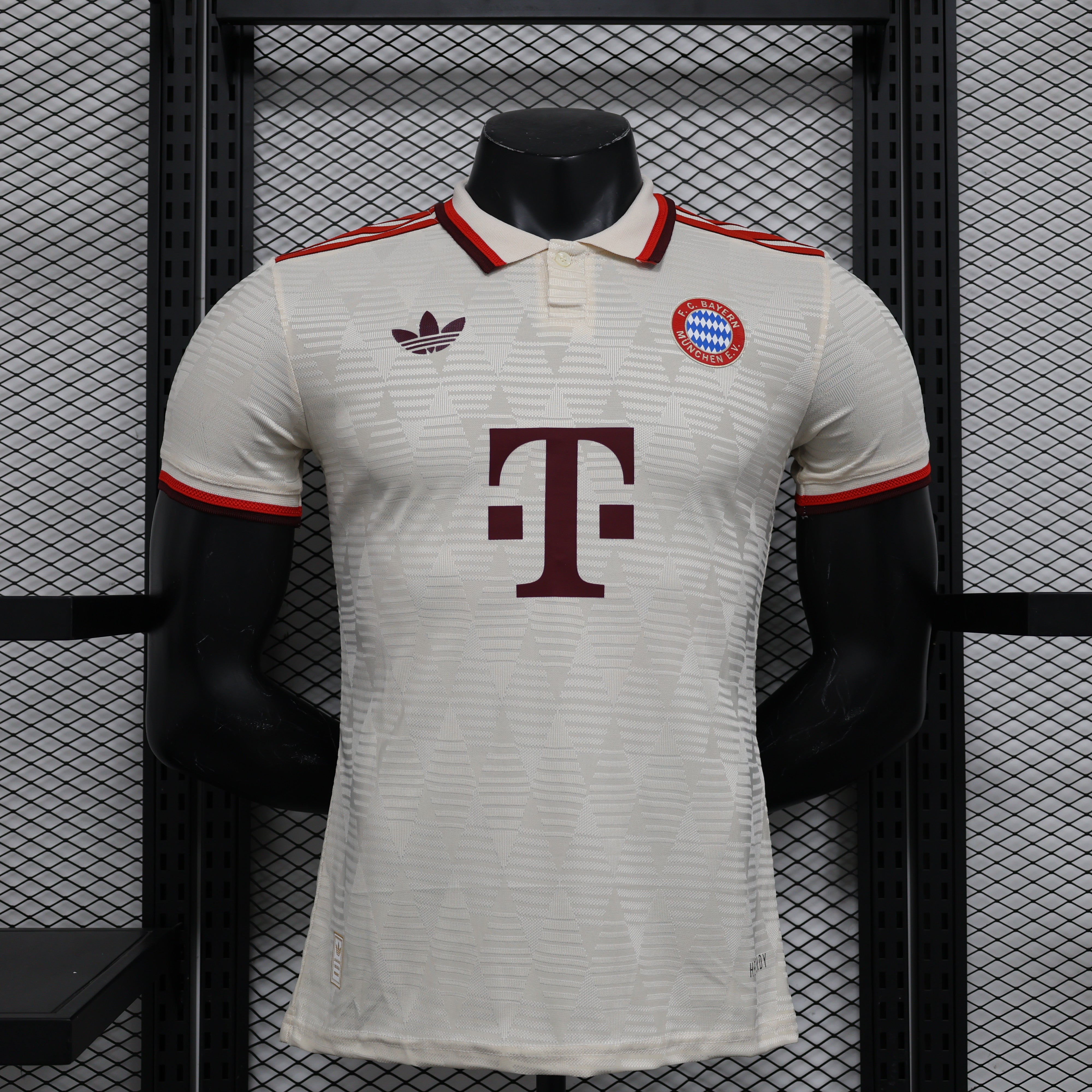 MAILLOT BAYERN MUNICH THRID PLAYER 2024/2025
