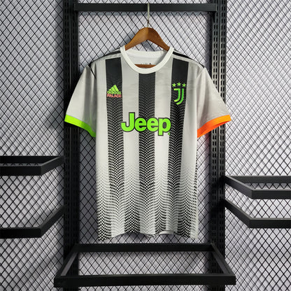 MAILLOT RÉTRO JUVENTUS ÉDITION SPÉCIALE 2019/20