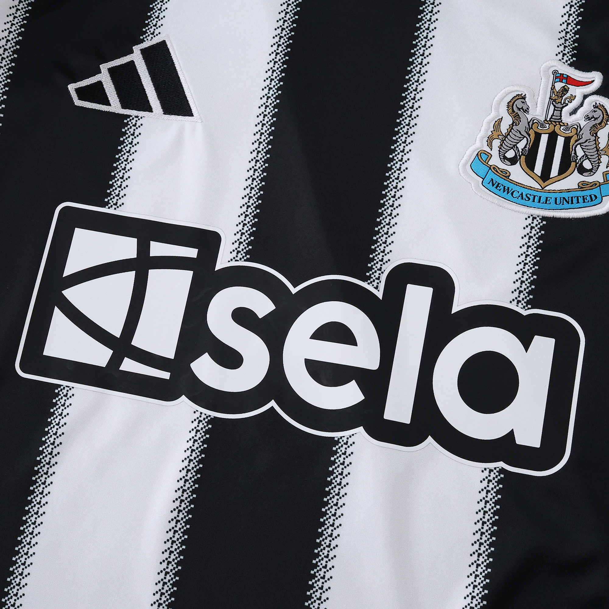MAILLOT NEWCASTLE DOMICILE FAN 2025/2026