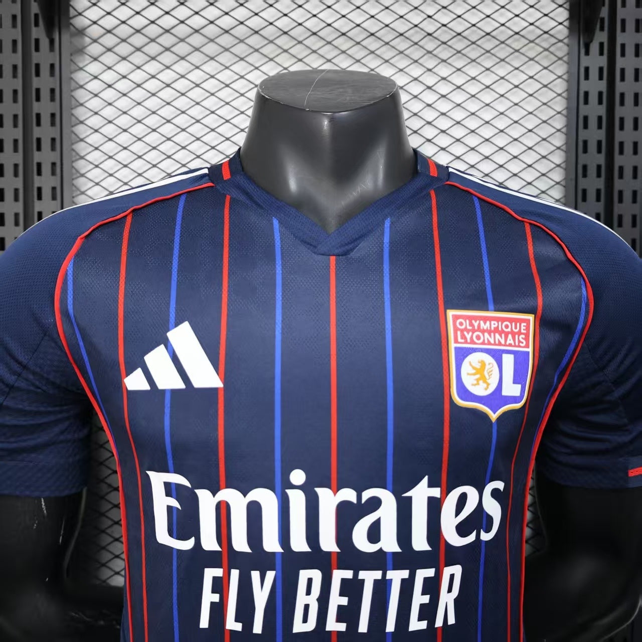 MAILLOT OLYMPIQUE LYONNAIS EXTERIEUR PLAYER 2025/2026
