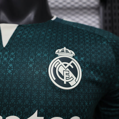 MAILLOT REAL MADRID EXTÉRIEUR PLAYER 2026/2027