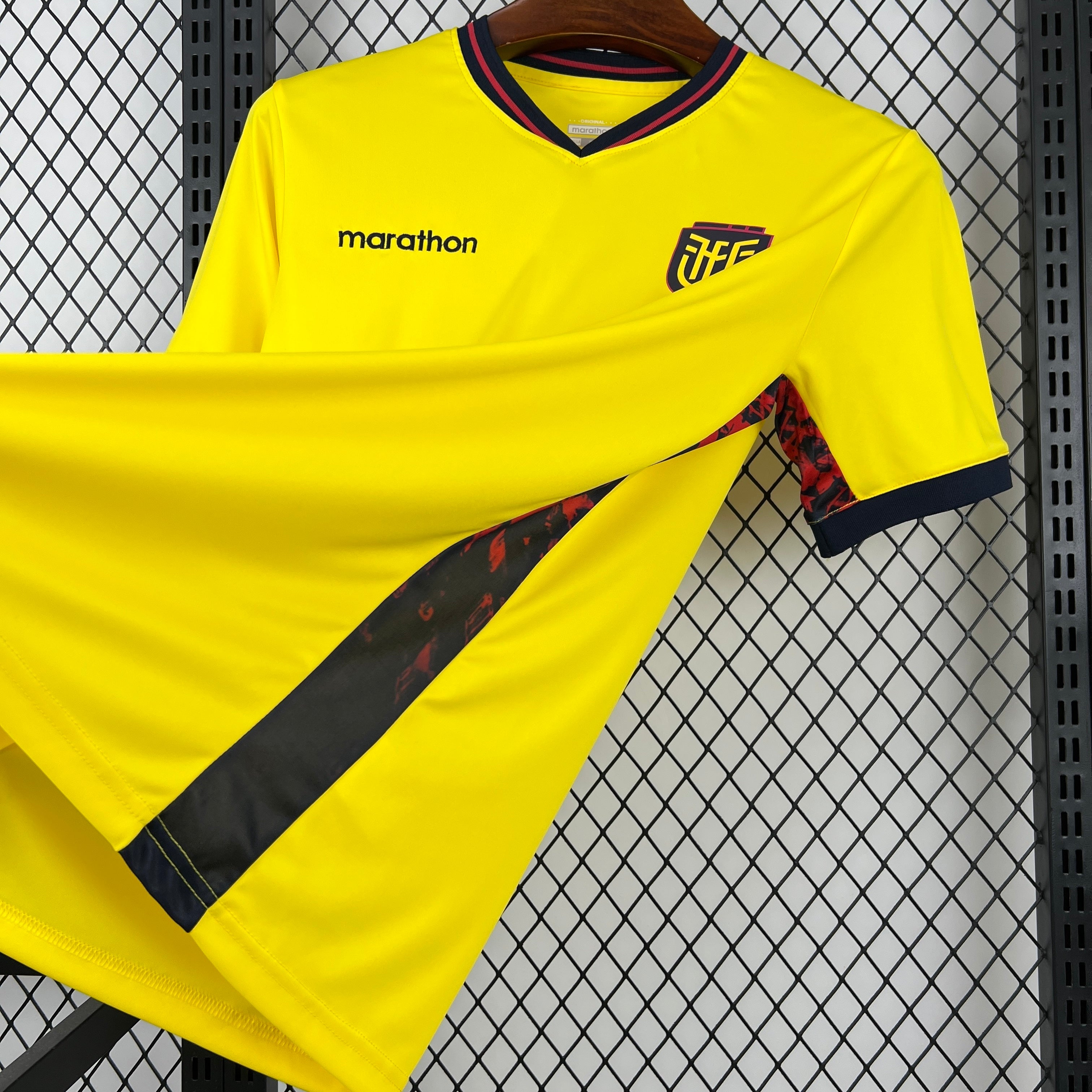 Maillot Équateur Domicile Fan Coupe du Monde 2026