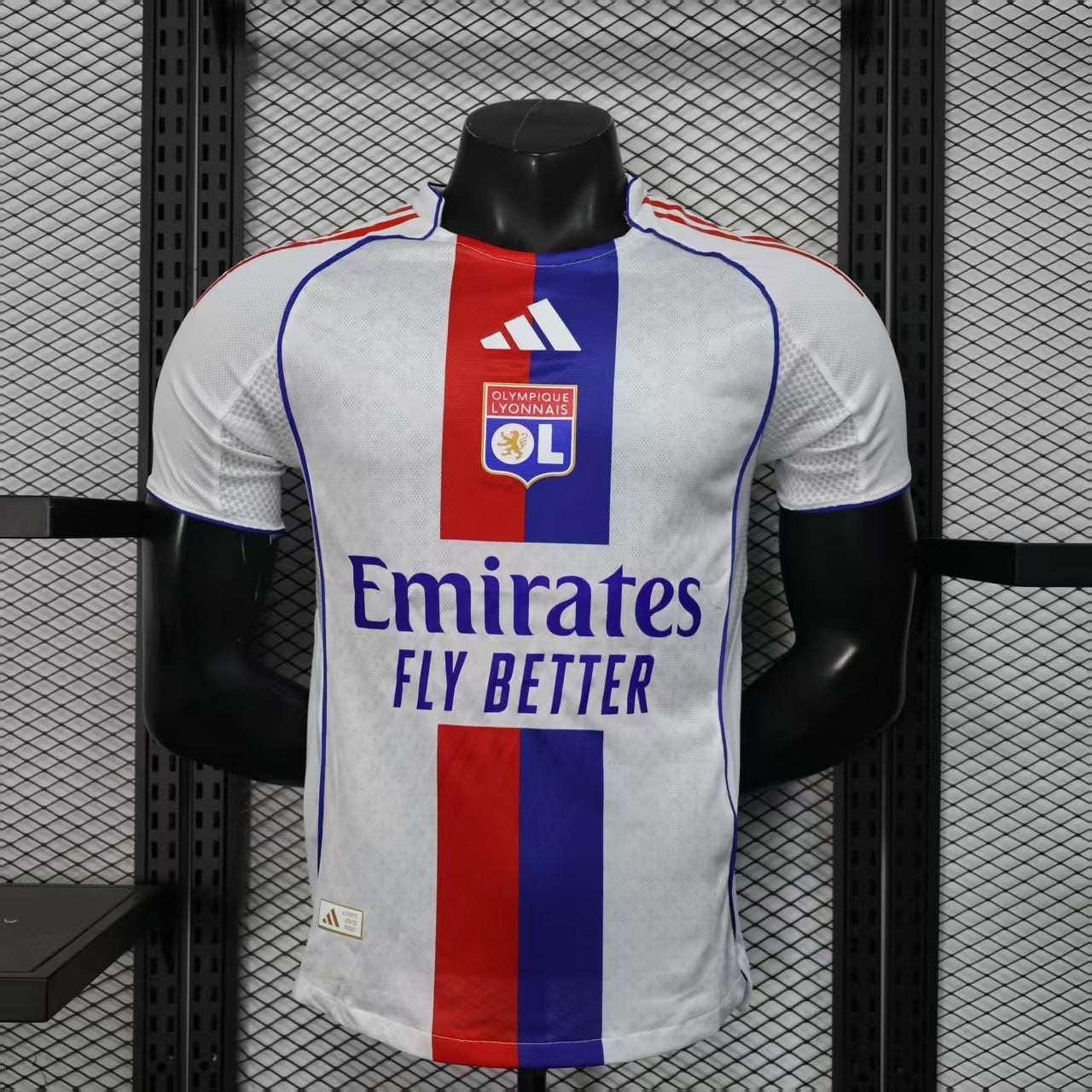 MAILLOT OLYMPIQUE LYONNAIS DOMICILE PLAYER 2025/2026
