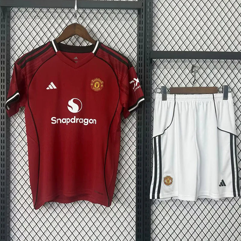 MAILLOT ENFANT MANCHESTER UNITED DOMICILE 2025/2026