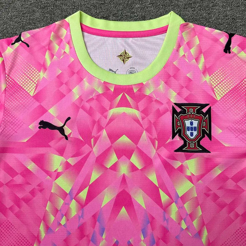 MAILLOT PORTUGAL ENTRAÎNEMENT ROSE FAN 2026/2027