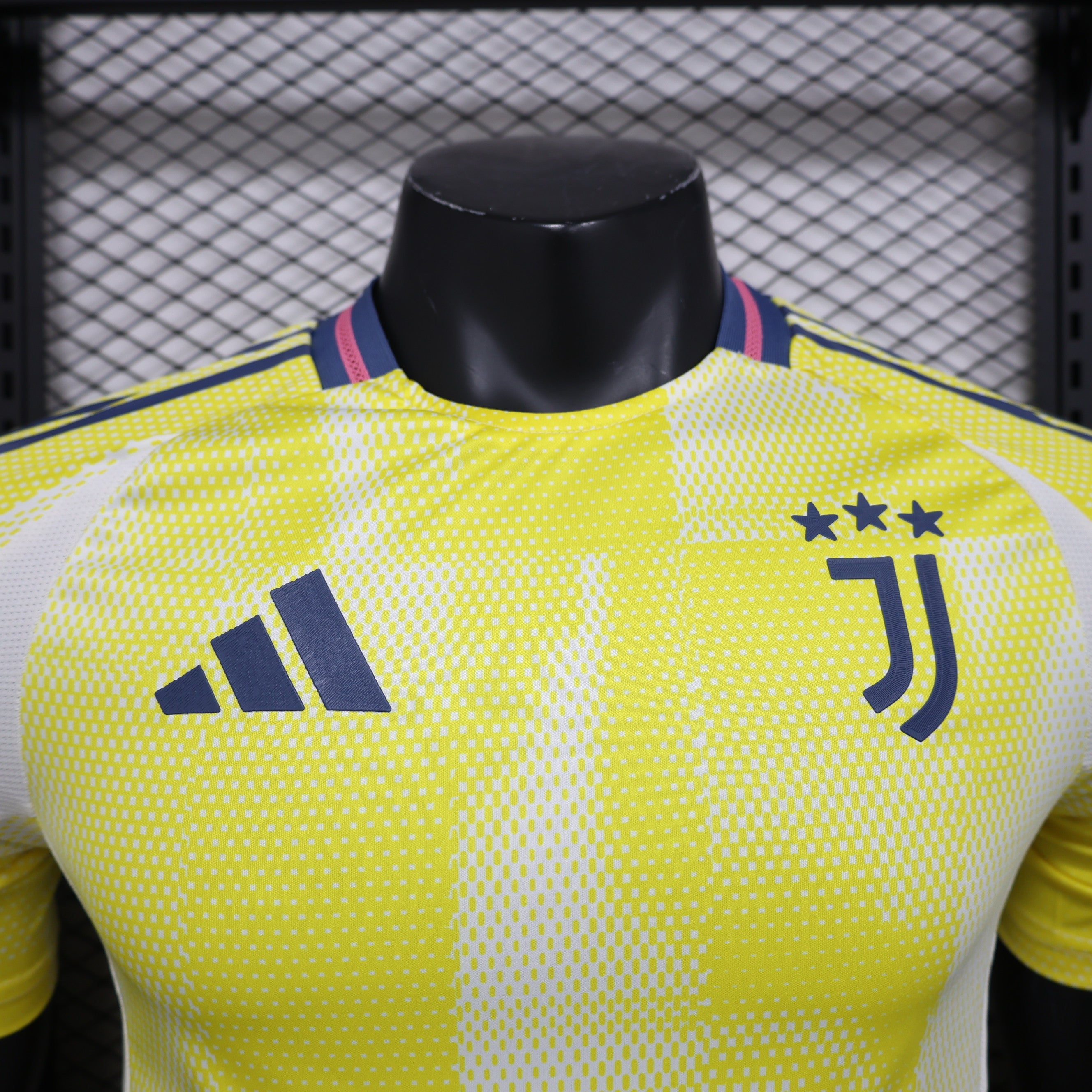 MAILLOT JUVENTUS EXTERIEUR PLAYER 2024/2025