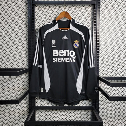 MAILLOT REAL MADRID 2006/2007 VERSION MANCHES LONGUES