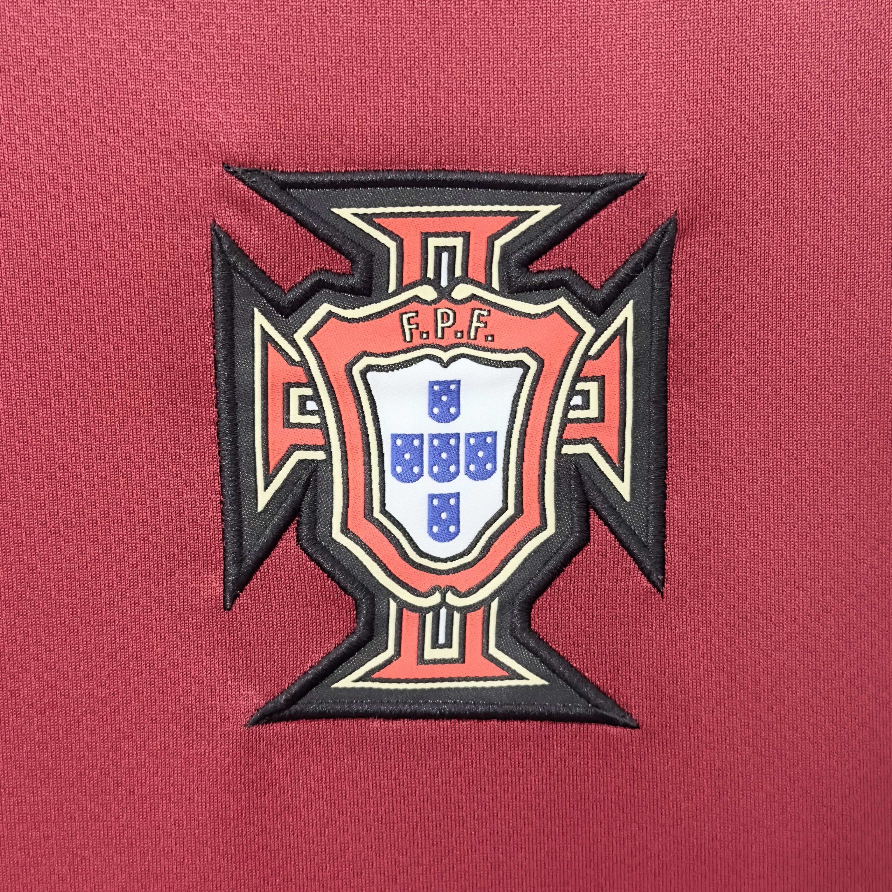 MAILLOT RÉTRO PORTUGAL DOMICILE 2006