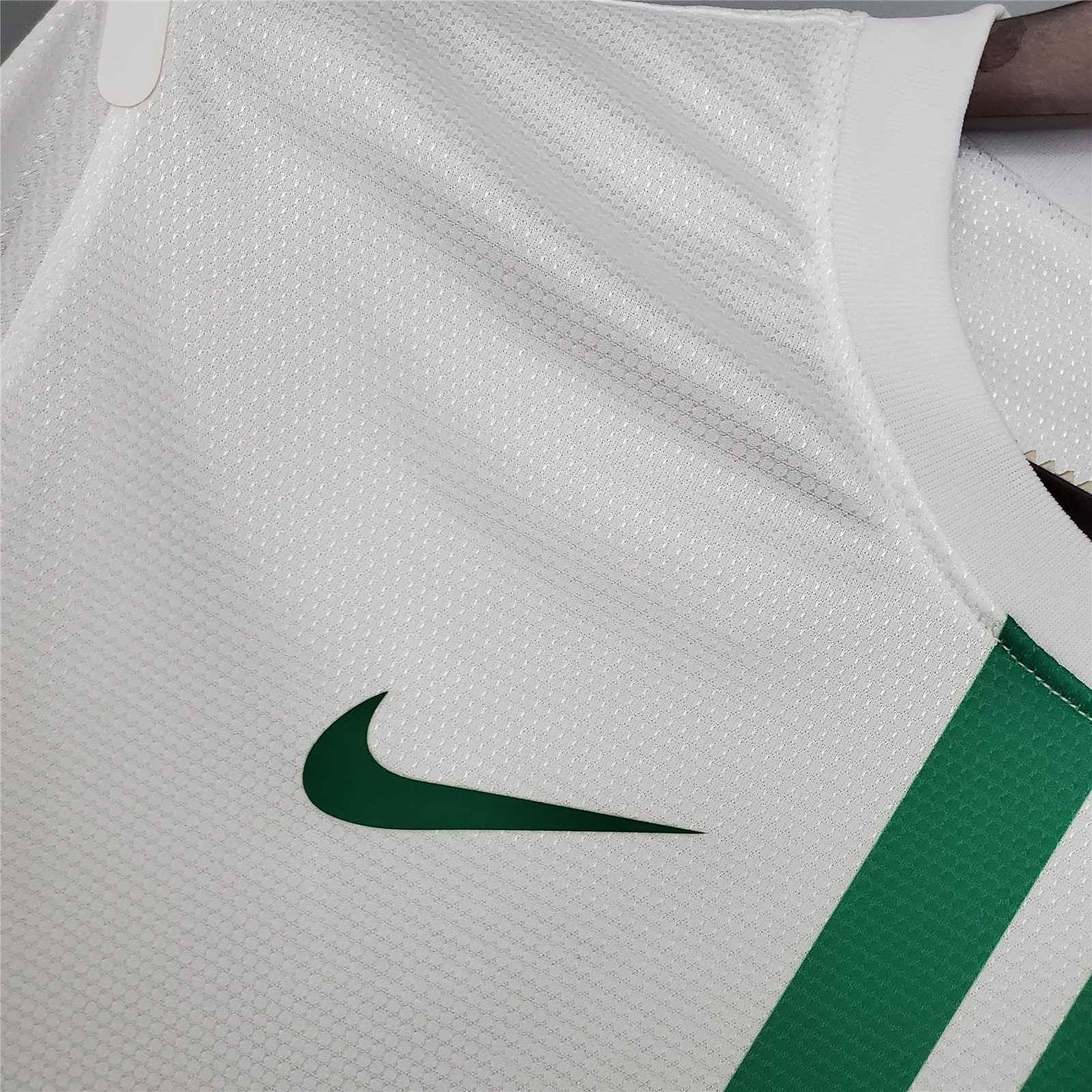 MAILLOT RÉTRO PORTUGAL EXTÉRIEUR 2012