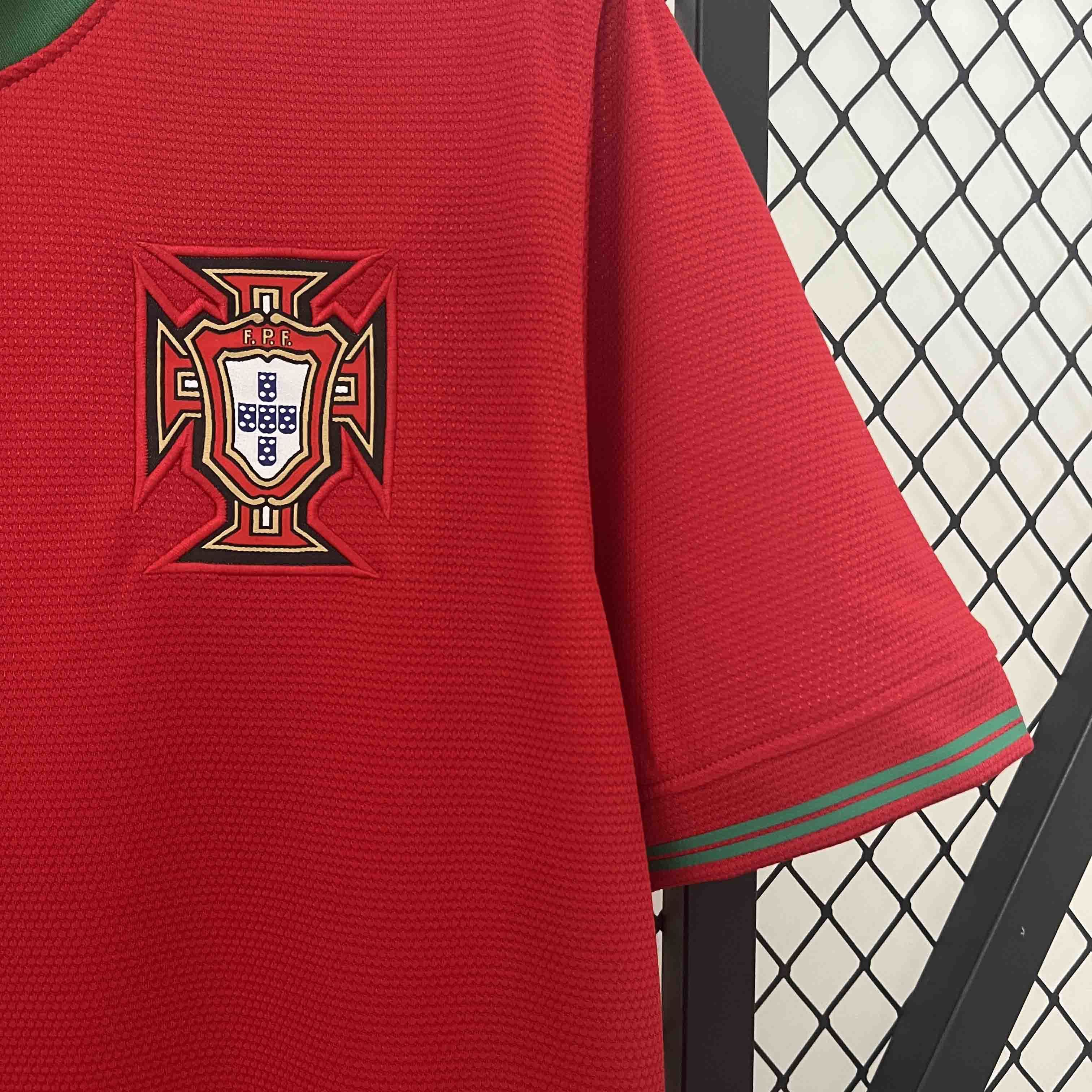 MAILLOT RÉTRO PORTUGAL DOMICILE 2012