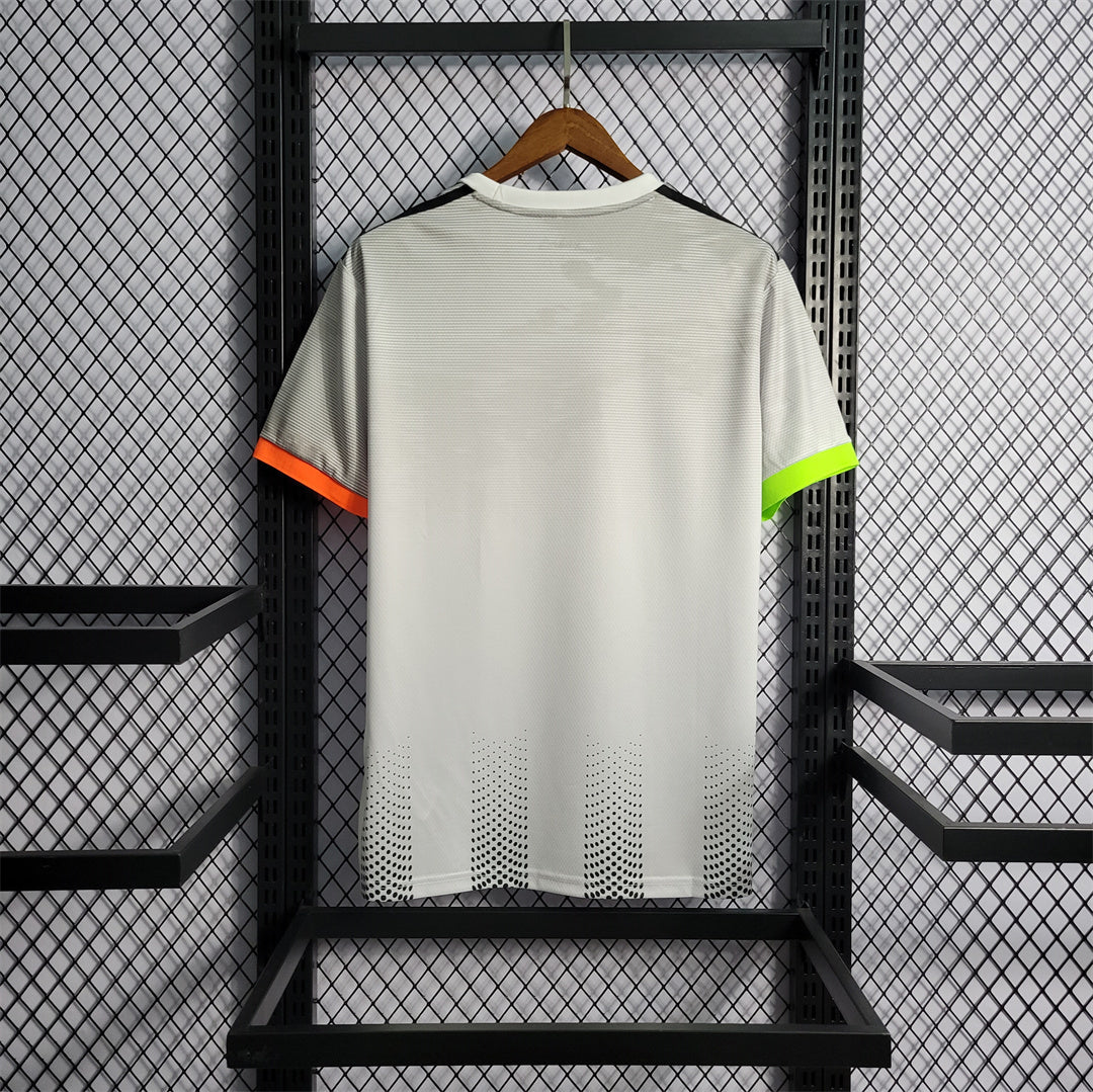 MAILLOT RÉTRO JUVENTUS ÉDITION SPÉCIALE 2019/20