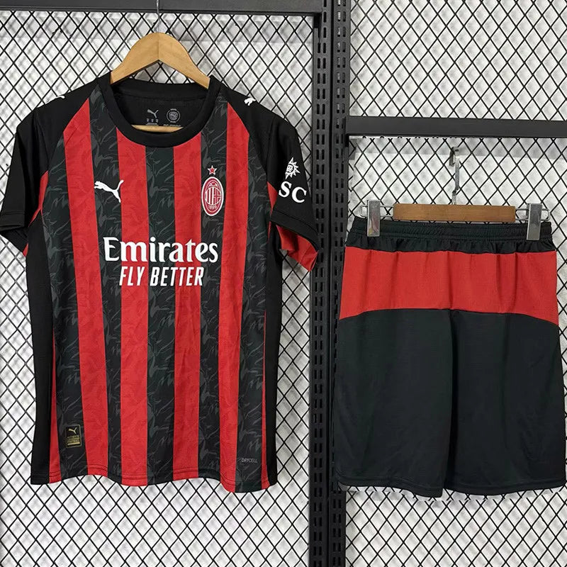 MAILLOT ENFANT AC MILAN DOMICILE 2025/2026