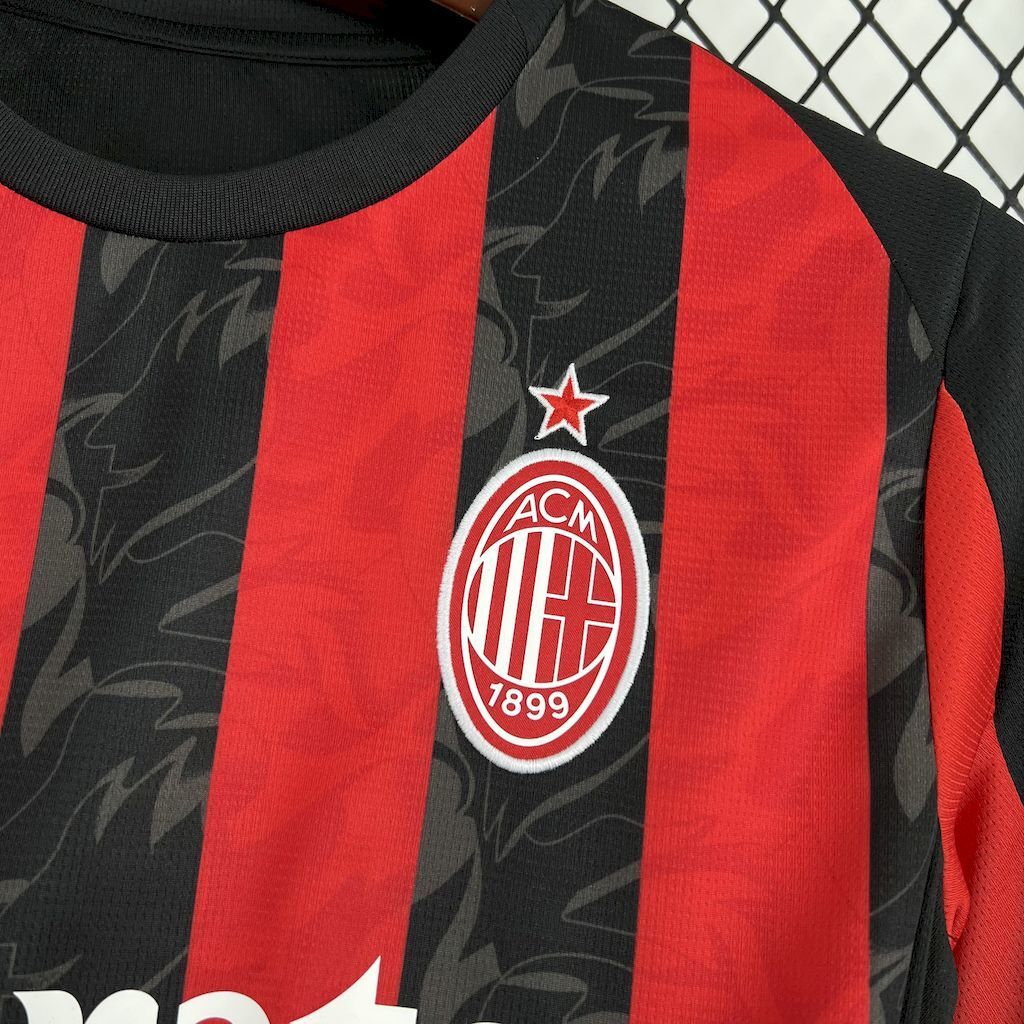 MAILLOT AC MILAN DOMICILE FAN 2025/2026