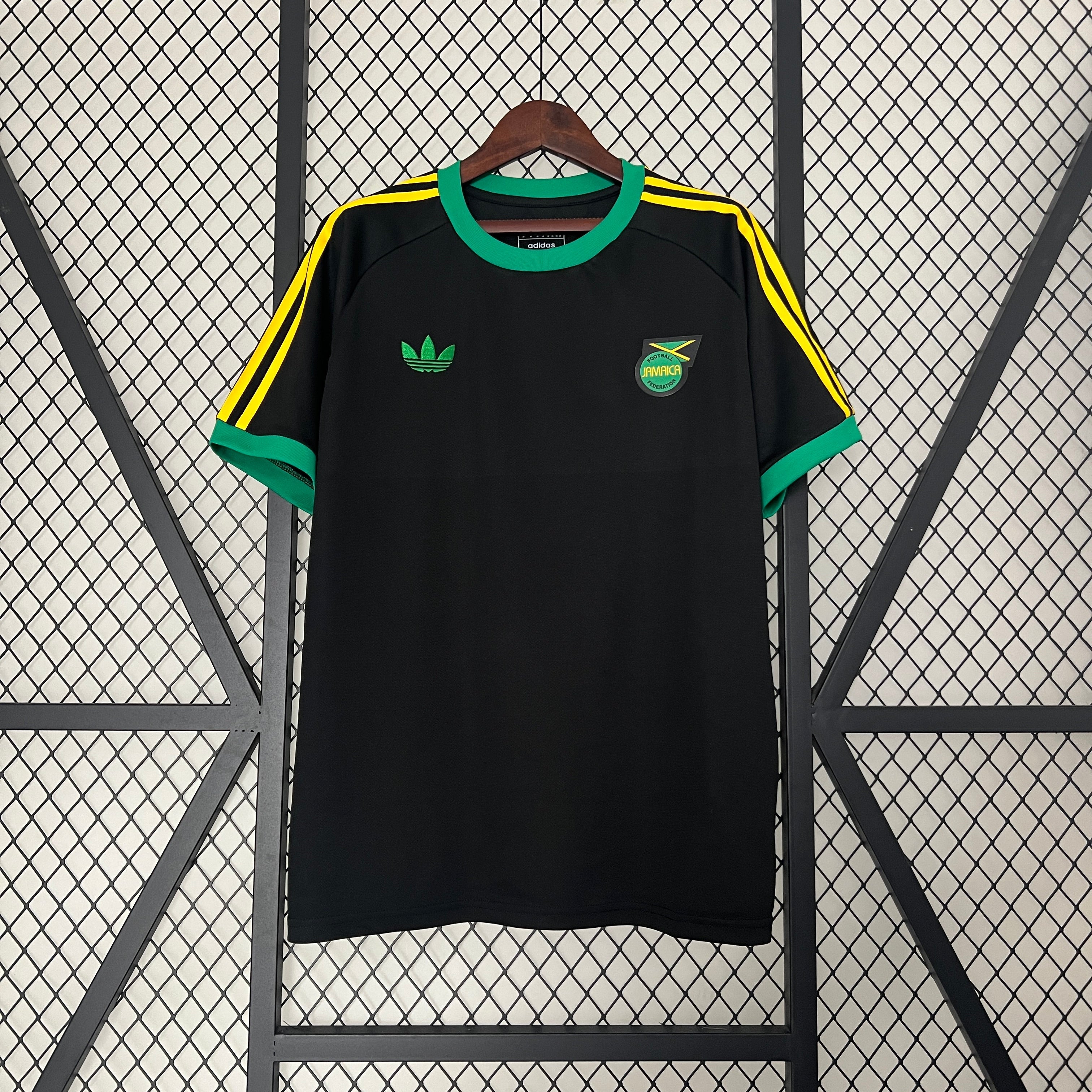 MAILLOT JAMAIQUE NOIR ENTRAINEMENT FAN 2024/2025