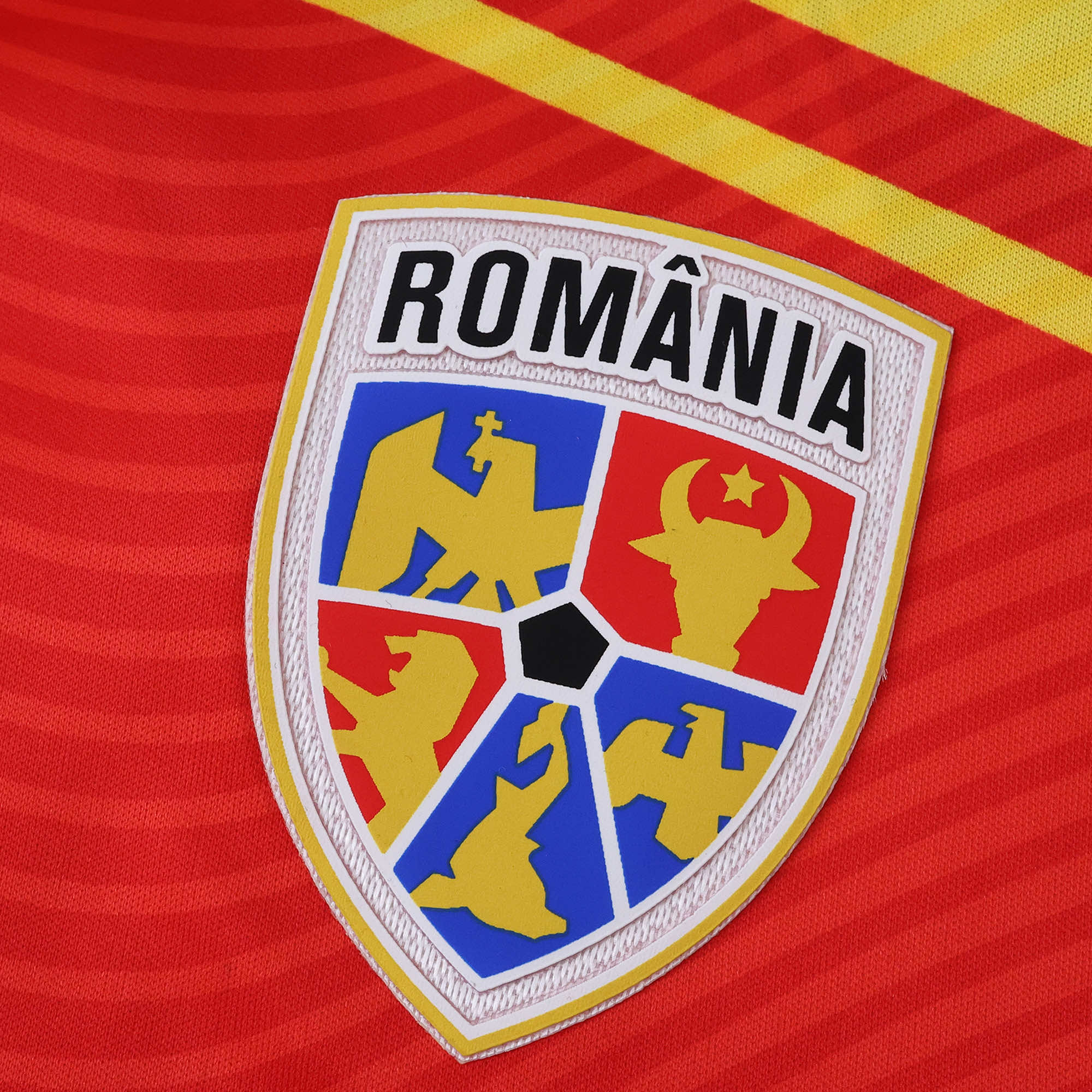 MAILLOT ROUMANIE EXTERIEUR FAN 2025/2026