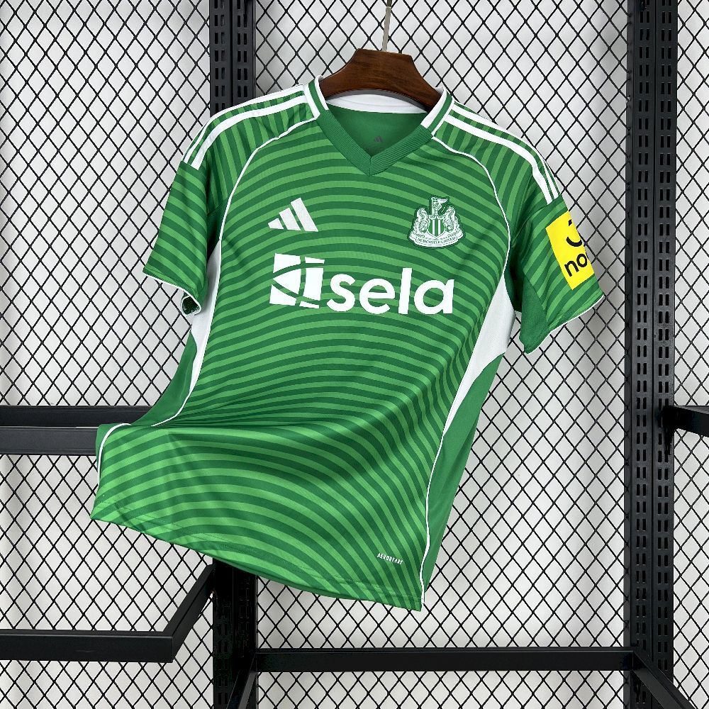 MAILLOT NEWCASTLE EXTERIEUR FAN 2025/2026