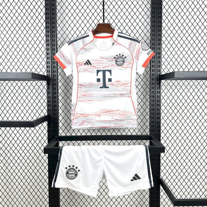 MAILLOT ENFANT BAYERN MUNICH EXTERIEUR 2025/2026
